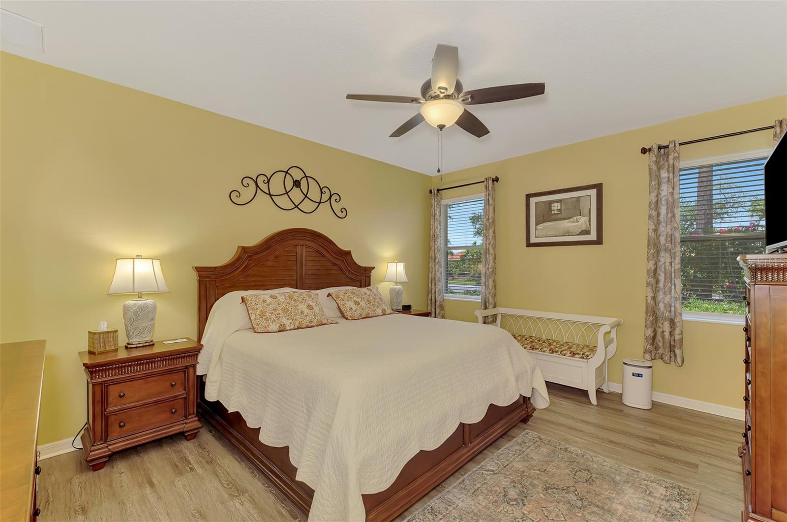 STONEYBROOK AT VENICE - Residential
