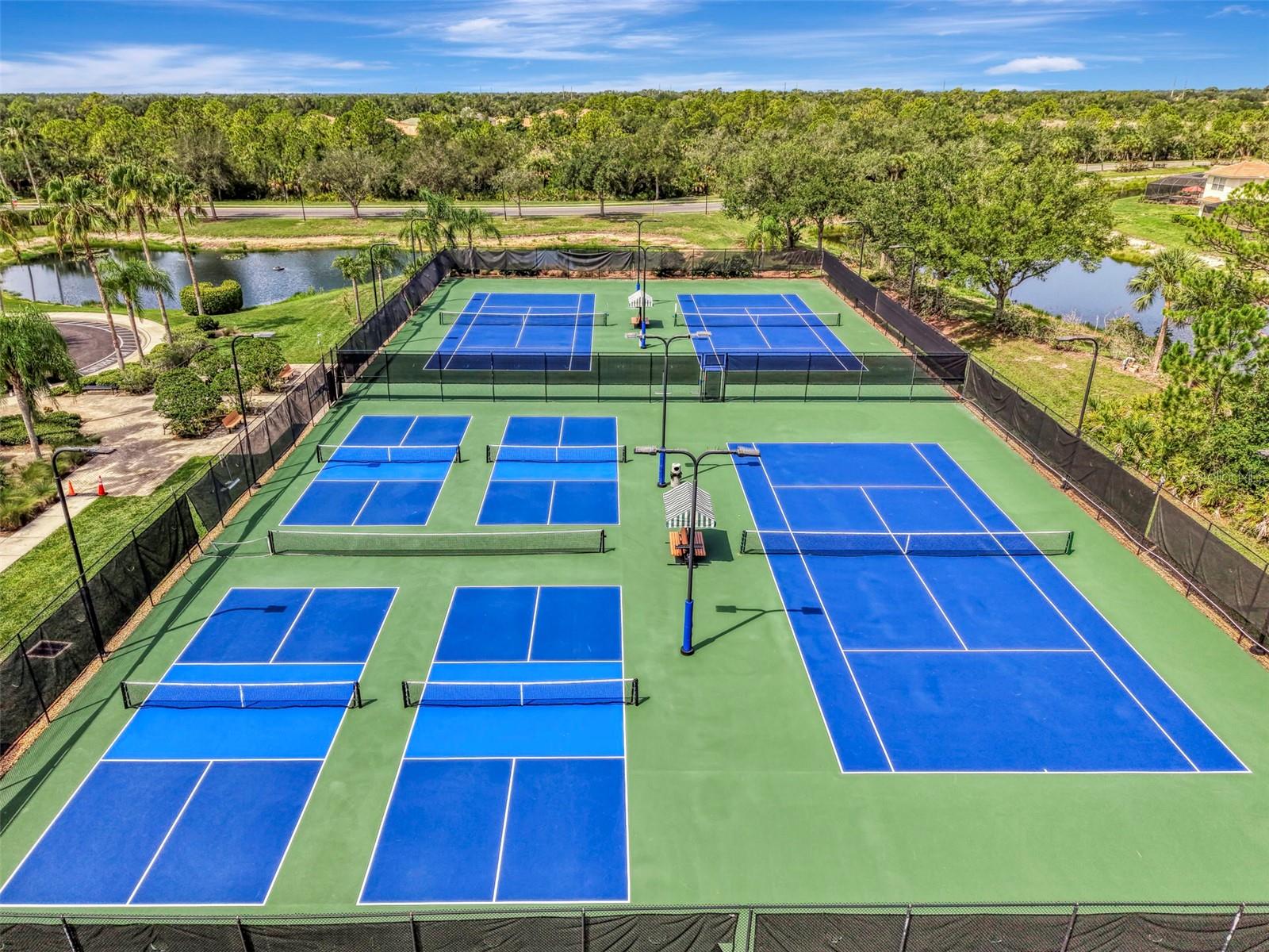 STONEYBROOK AT VENICE - Residential
