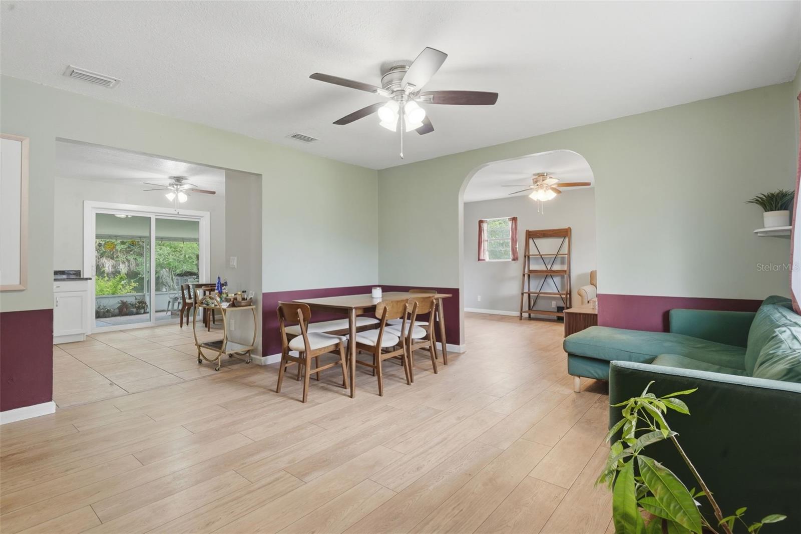 STETSON GARDENS - Residential