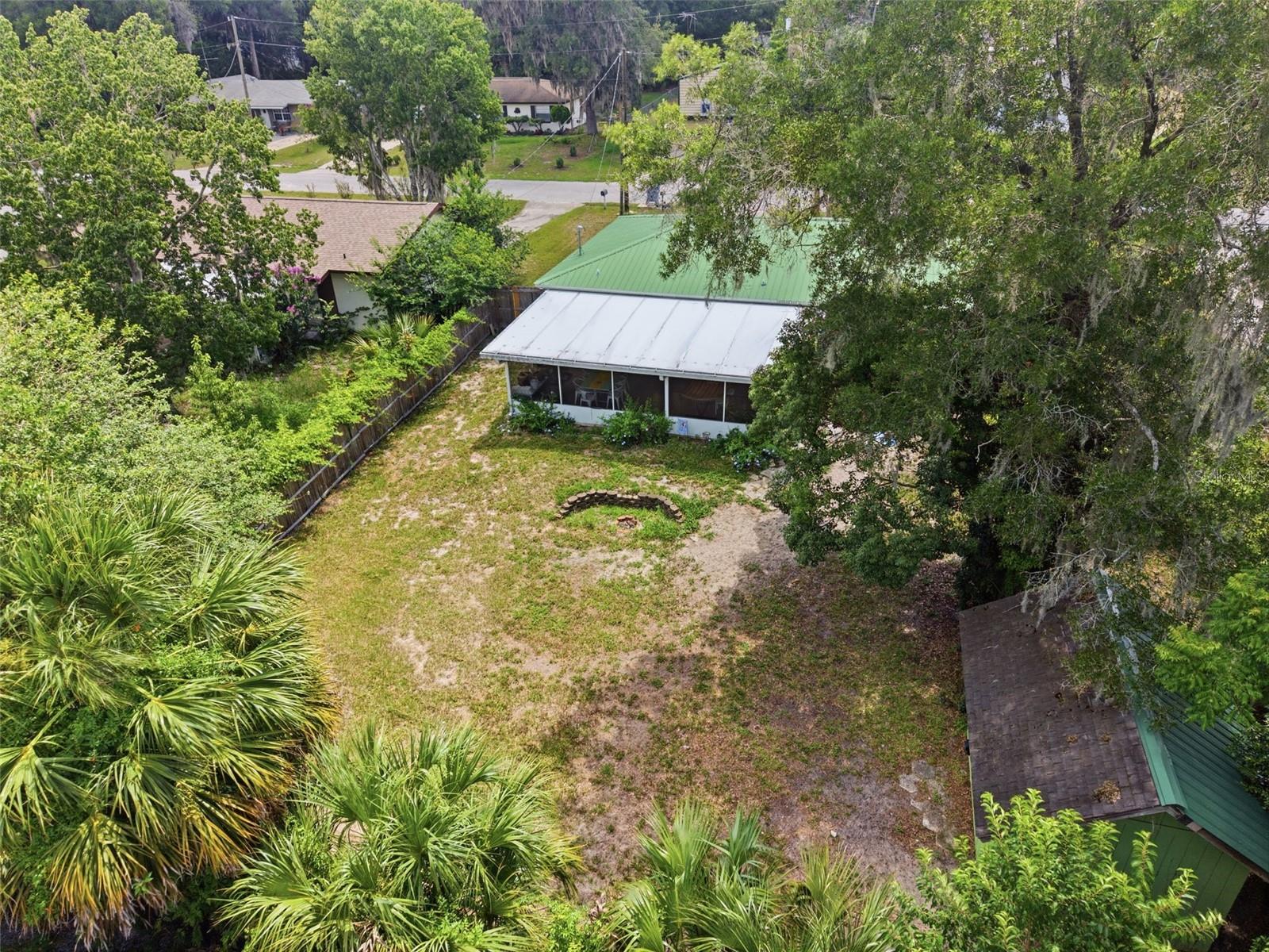 STETSON GARDENS - Residential