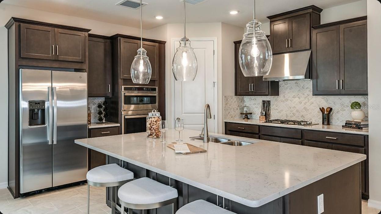 WESTVIEW - Residential