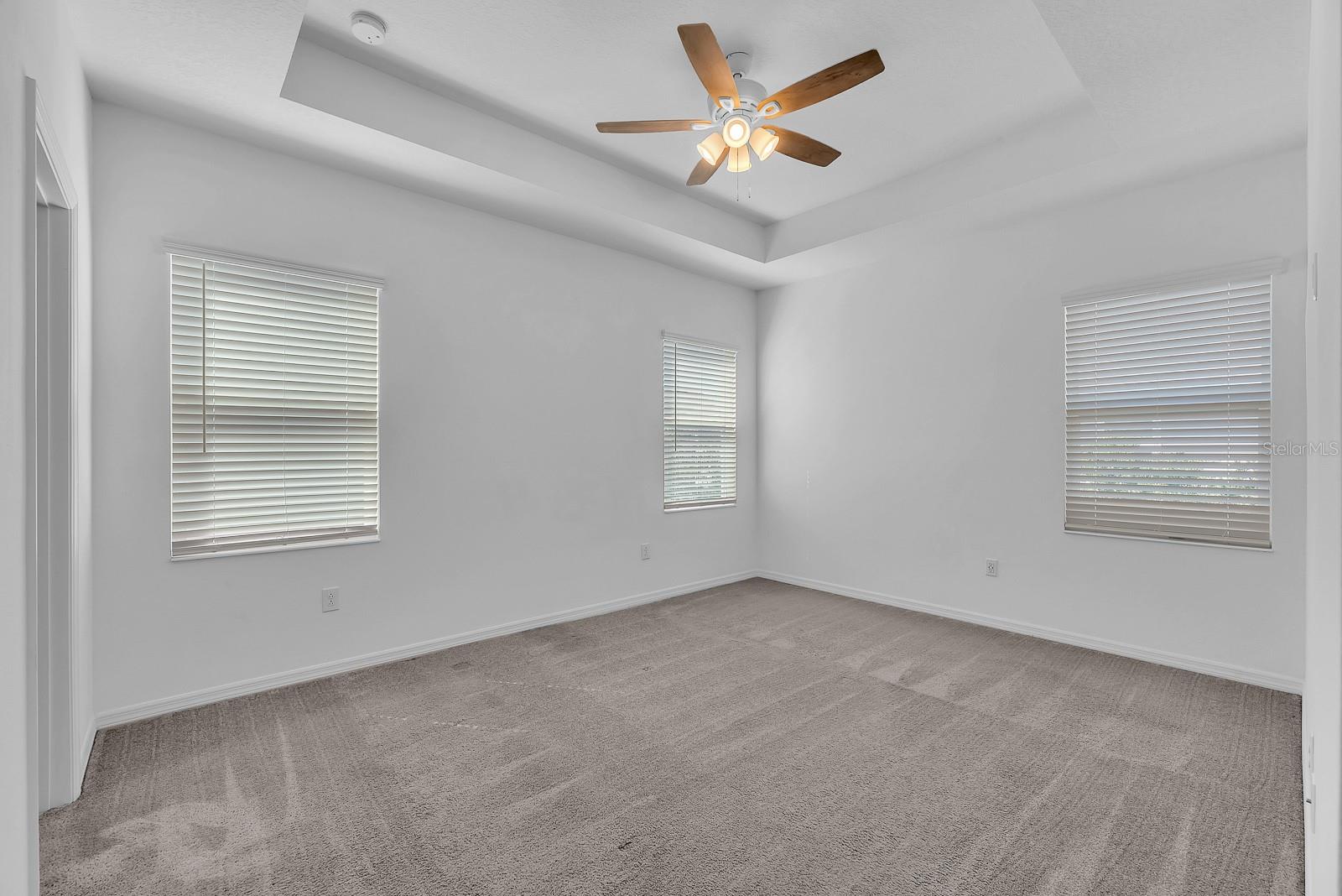 FISHHAWK RANCH WEST TWNHMS - Residential