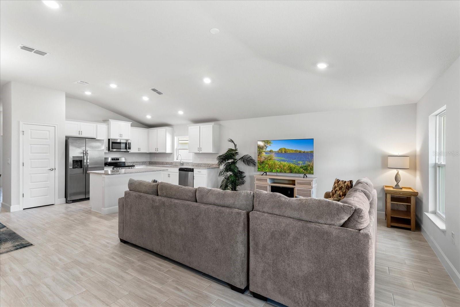 ABBEY GLEN - Residential