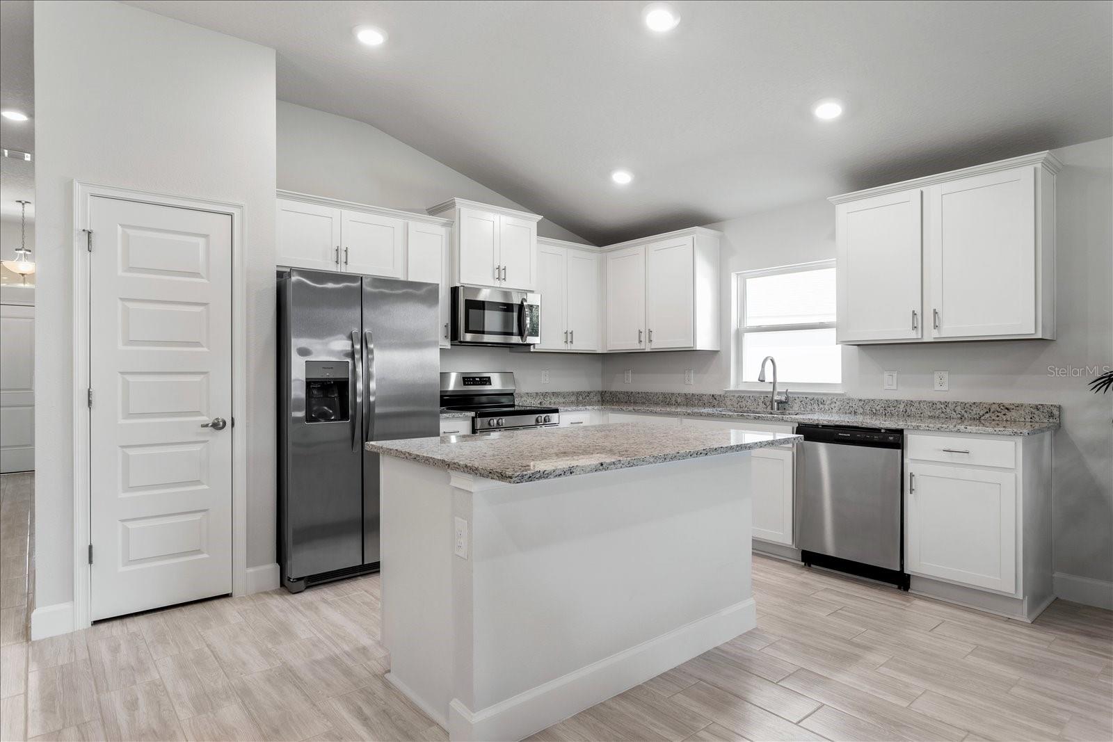 ABBEY GLEN - Residential