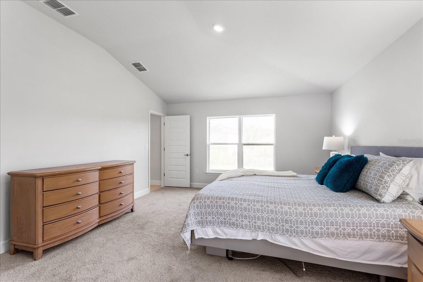 ABBEY GLEN - Residential