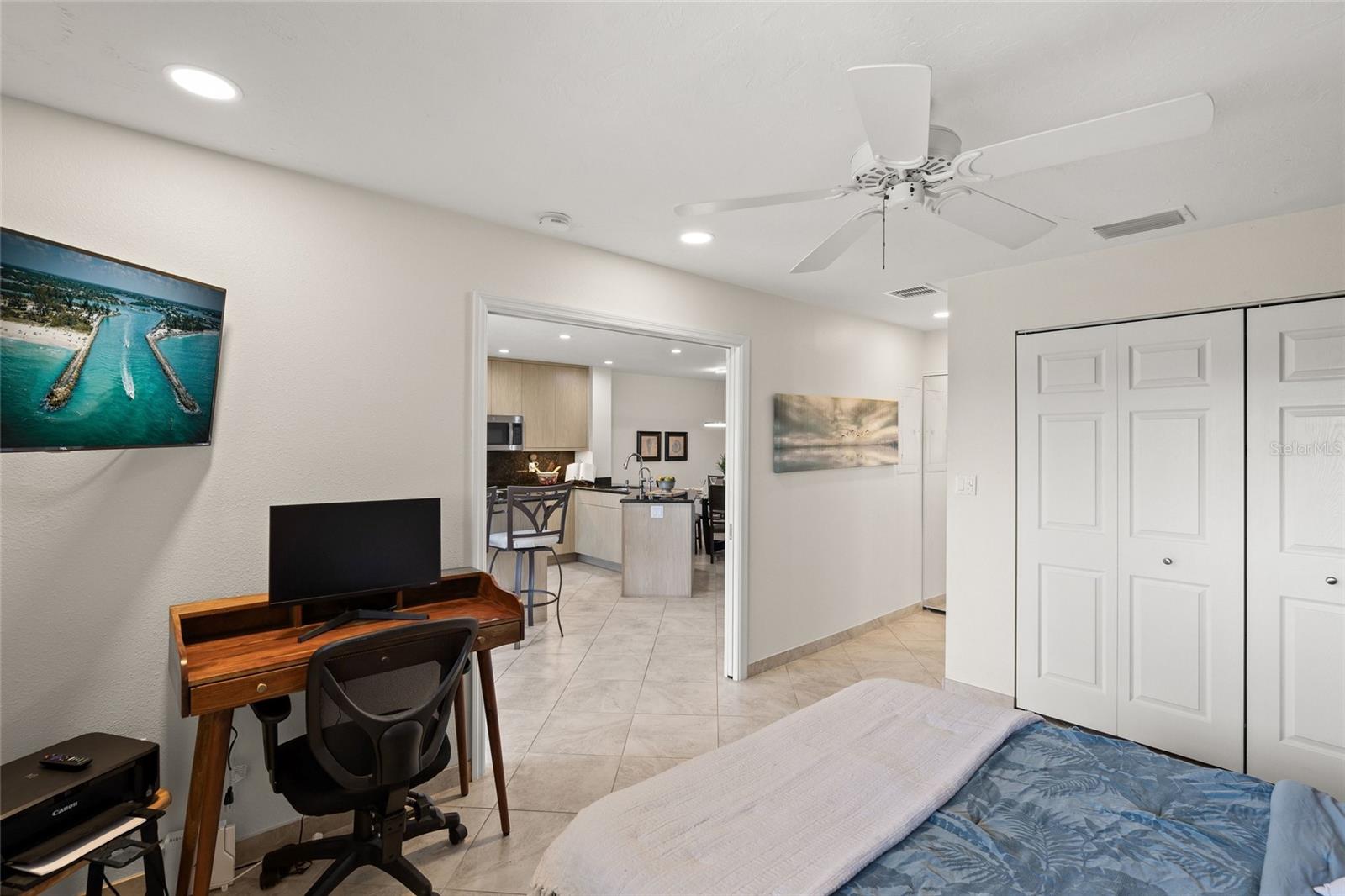BAY TREE CLUB - Residential