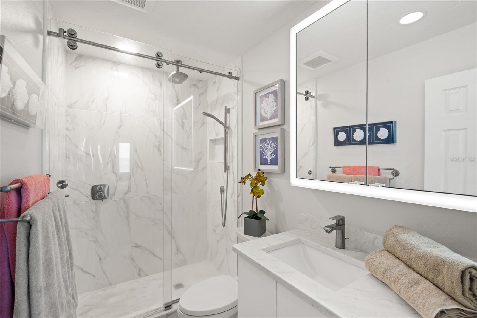 BAY TREE CLUB - Residential