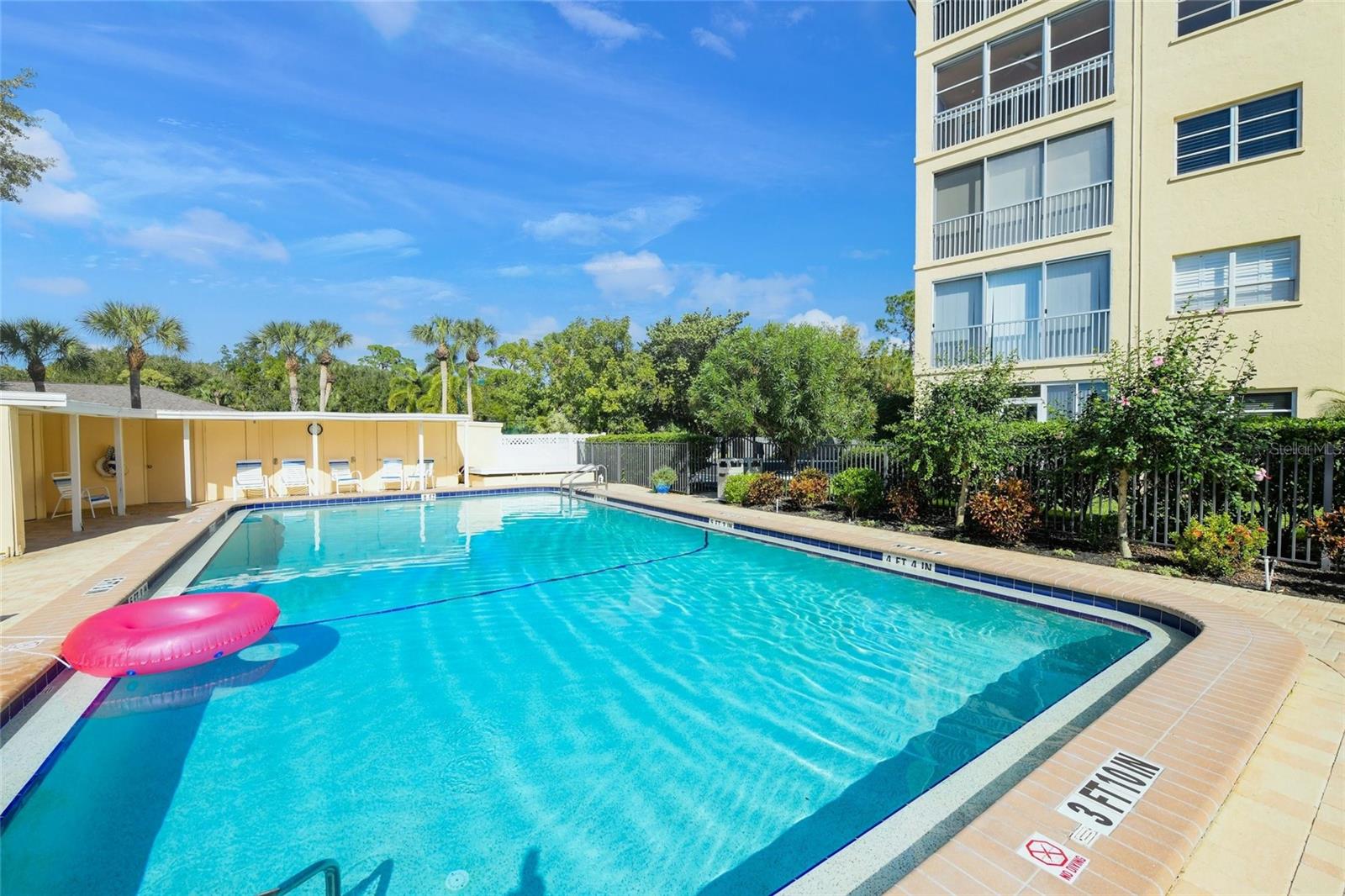 BAY TREE CLUB - Residential