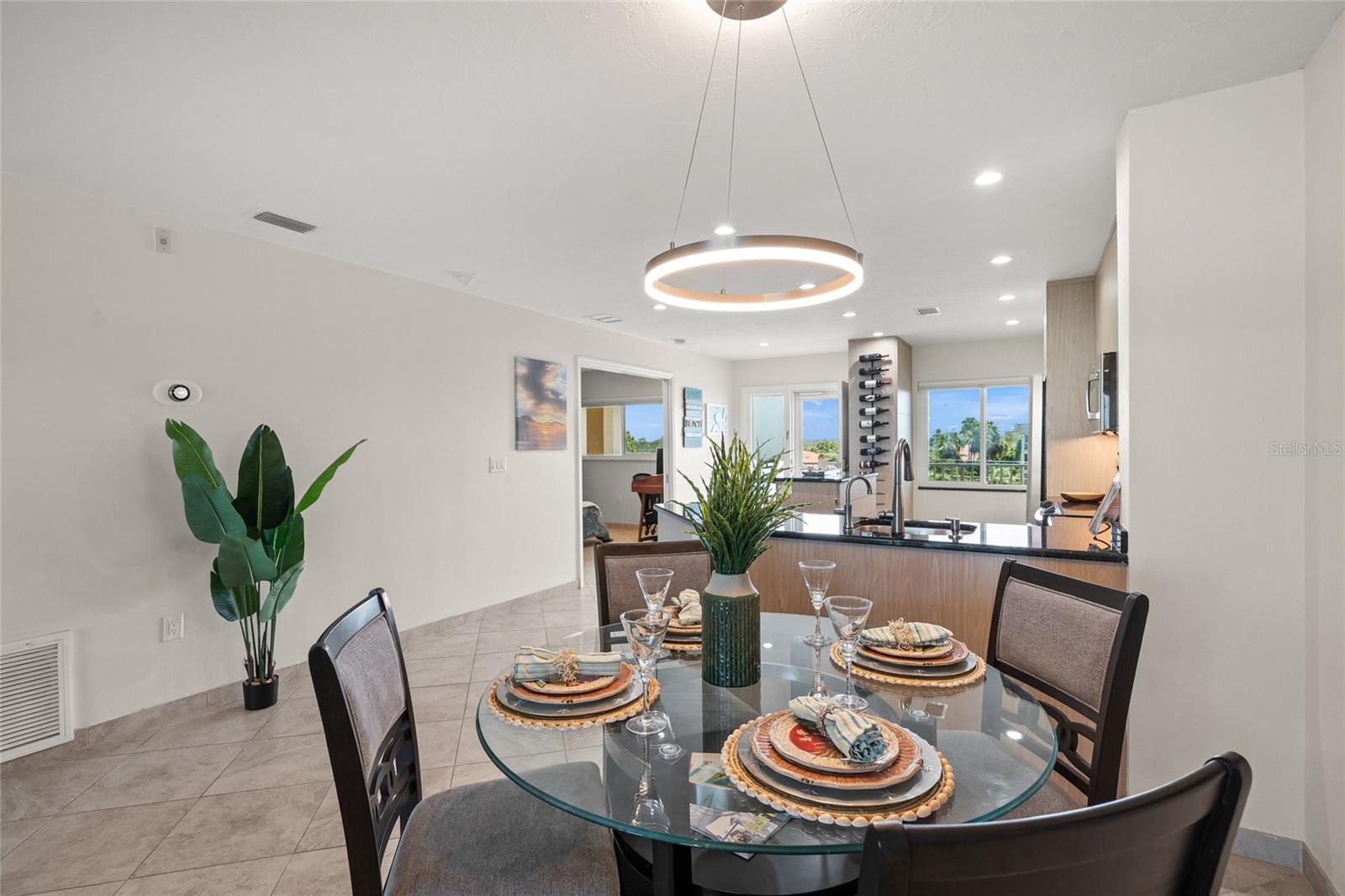 BAY TREE CLUB - Residential