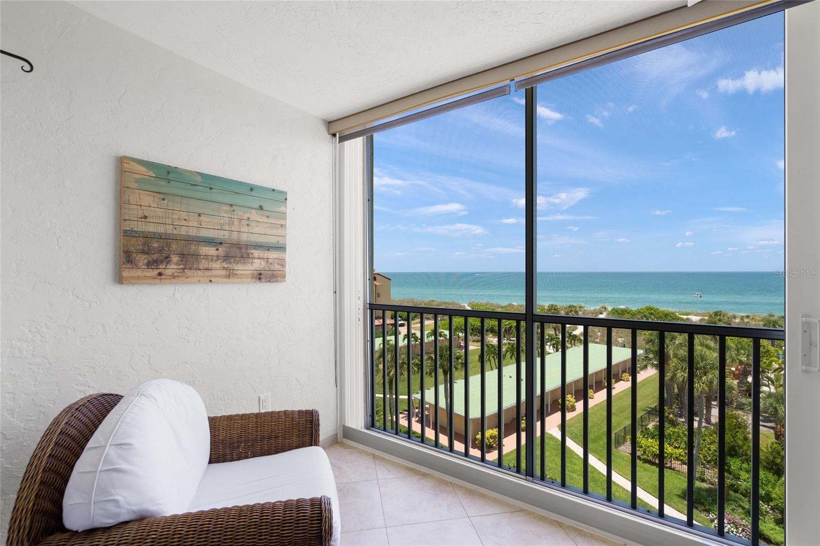 BAY TREE CLUB - Residential