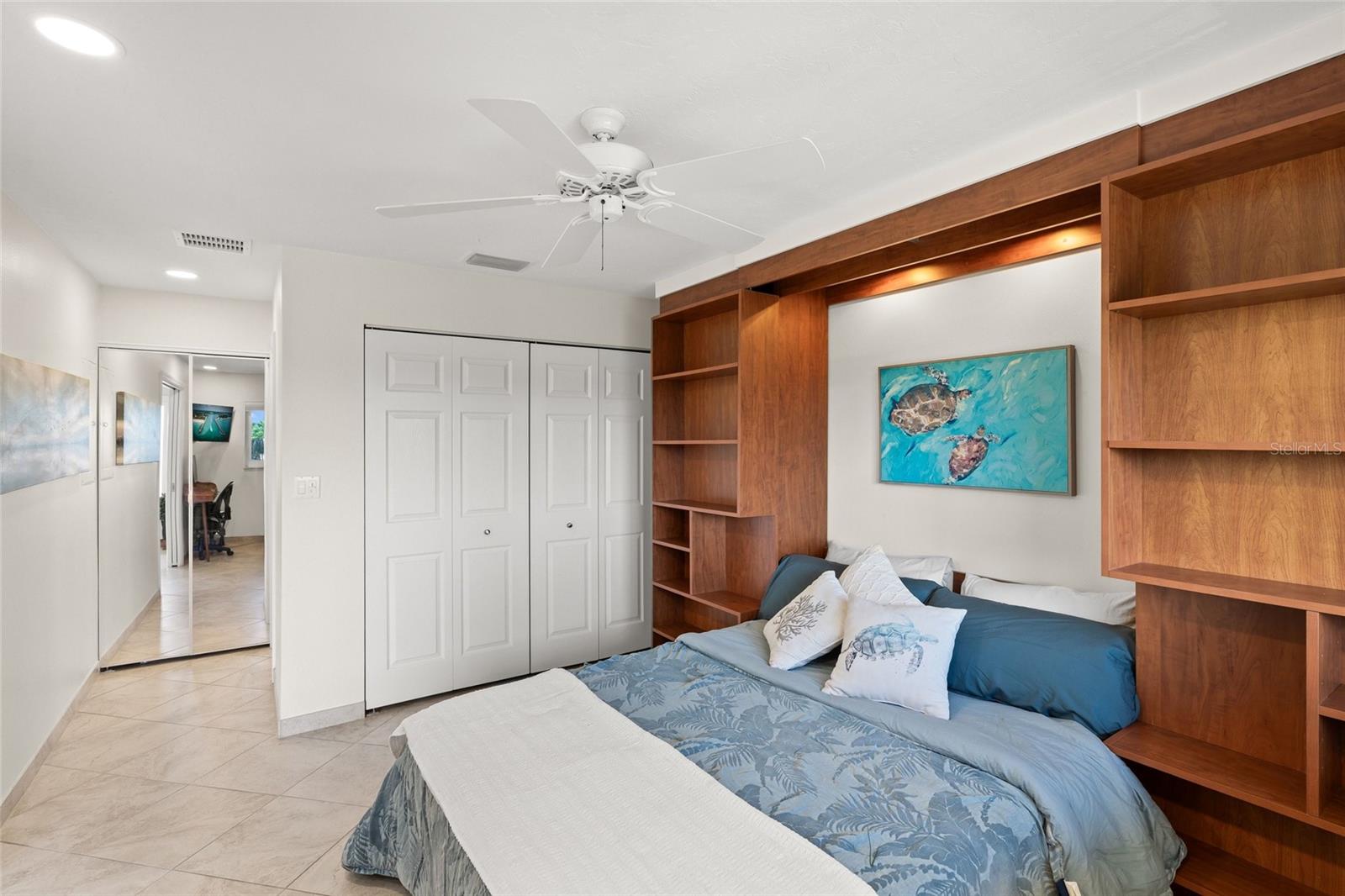 BAY TREE CLUB - Residential