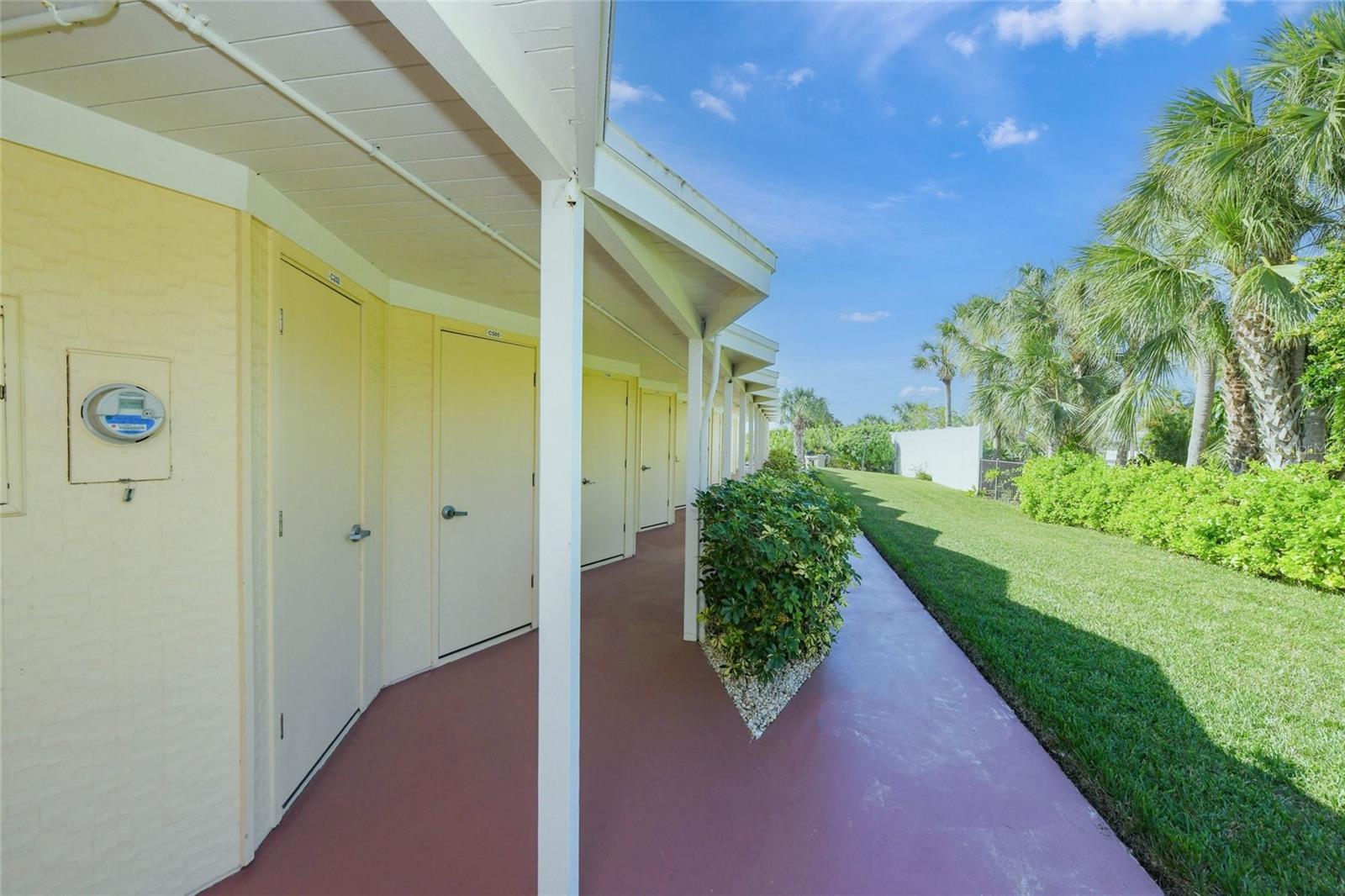 BAY TREE CLUB - Residential