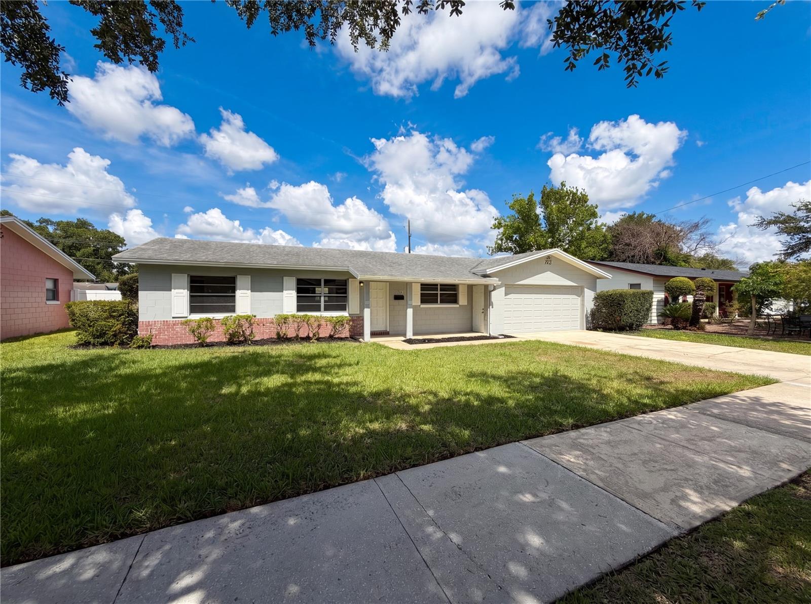 ENGELWOOD PARK - Residential