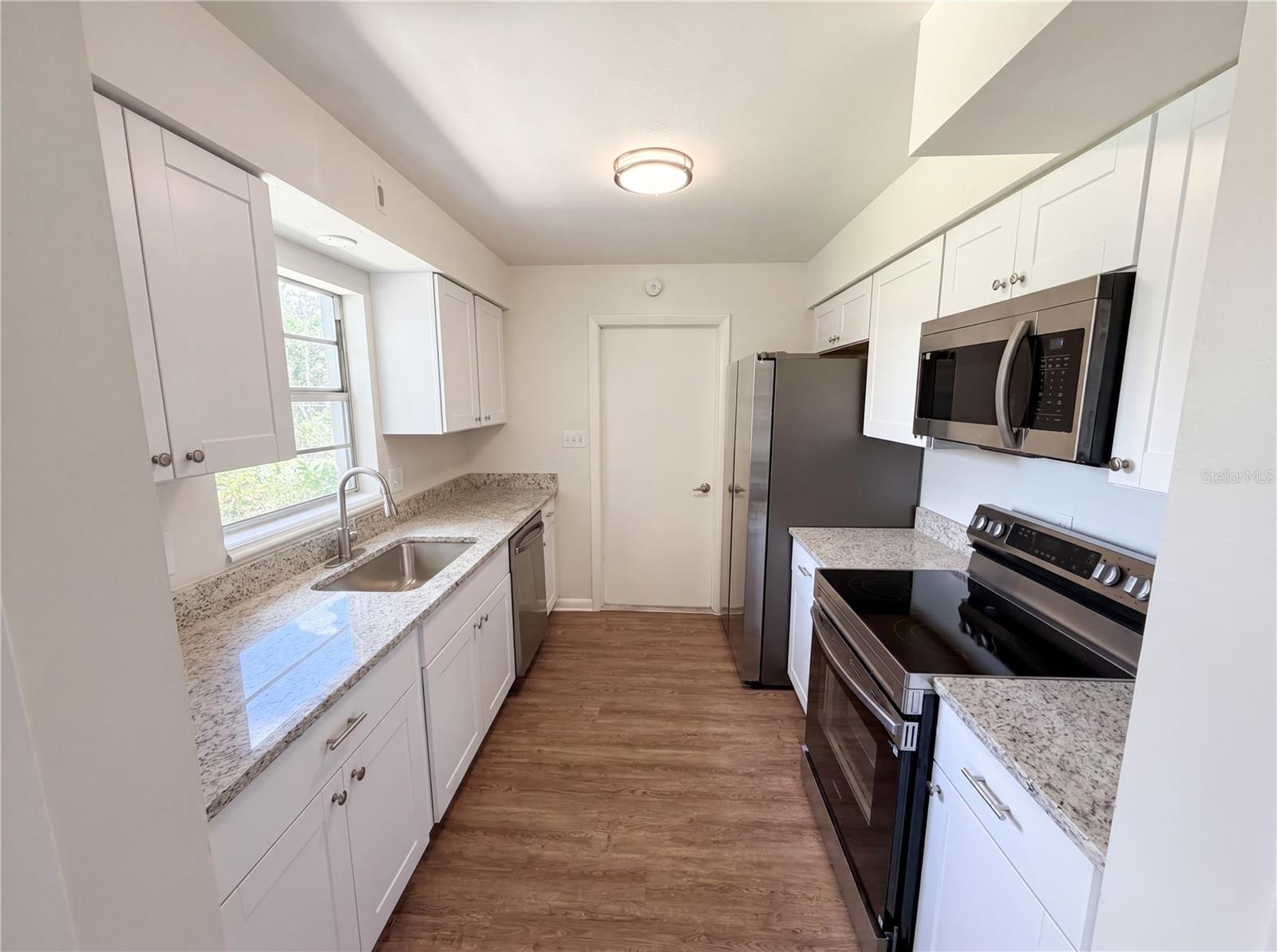 ENGELWOOD PARK - Residential
