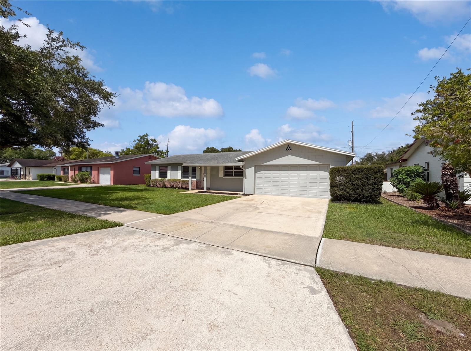 ENGELWOOD PARK - Residential