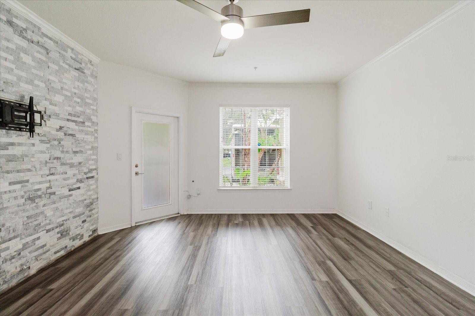 COURTNEY PALMS CONDO - Residential
