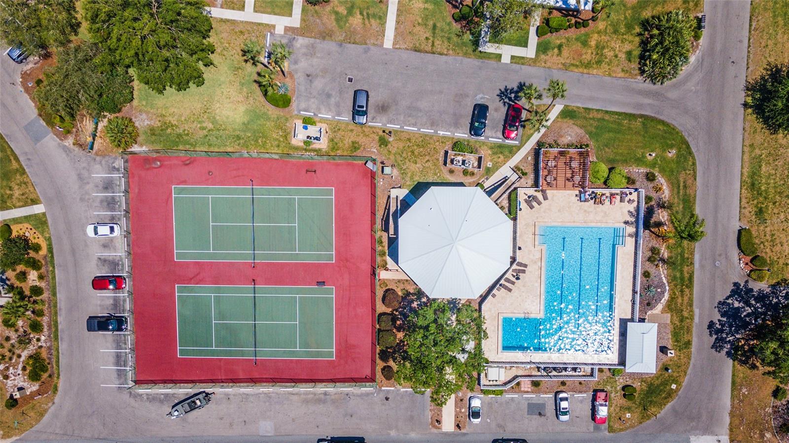 THE BAY VILLAS - Residential