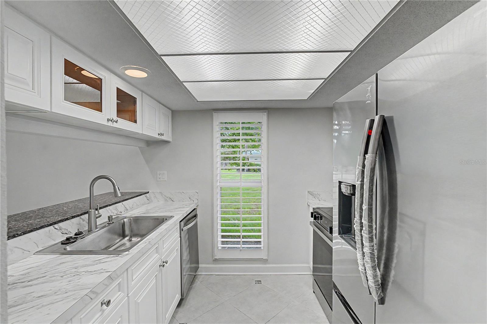 THE BAY VILLAS - Residential
