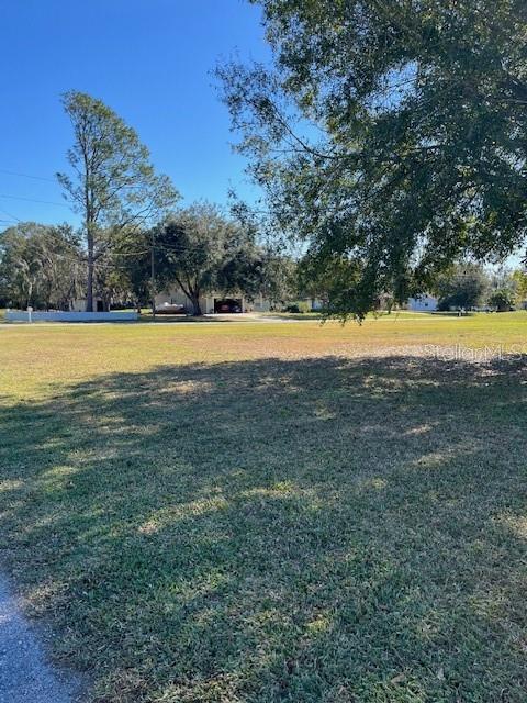 LAKE BERNADETTE GARDENS - Land
