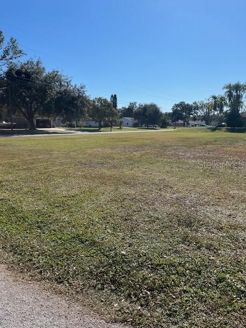 LAKE BERNADETTE GARDENS - Land