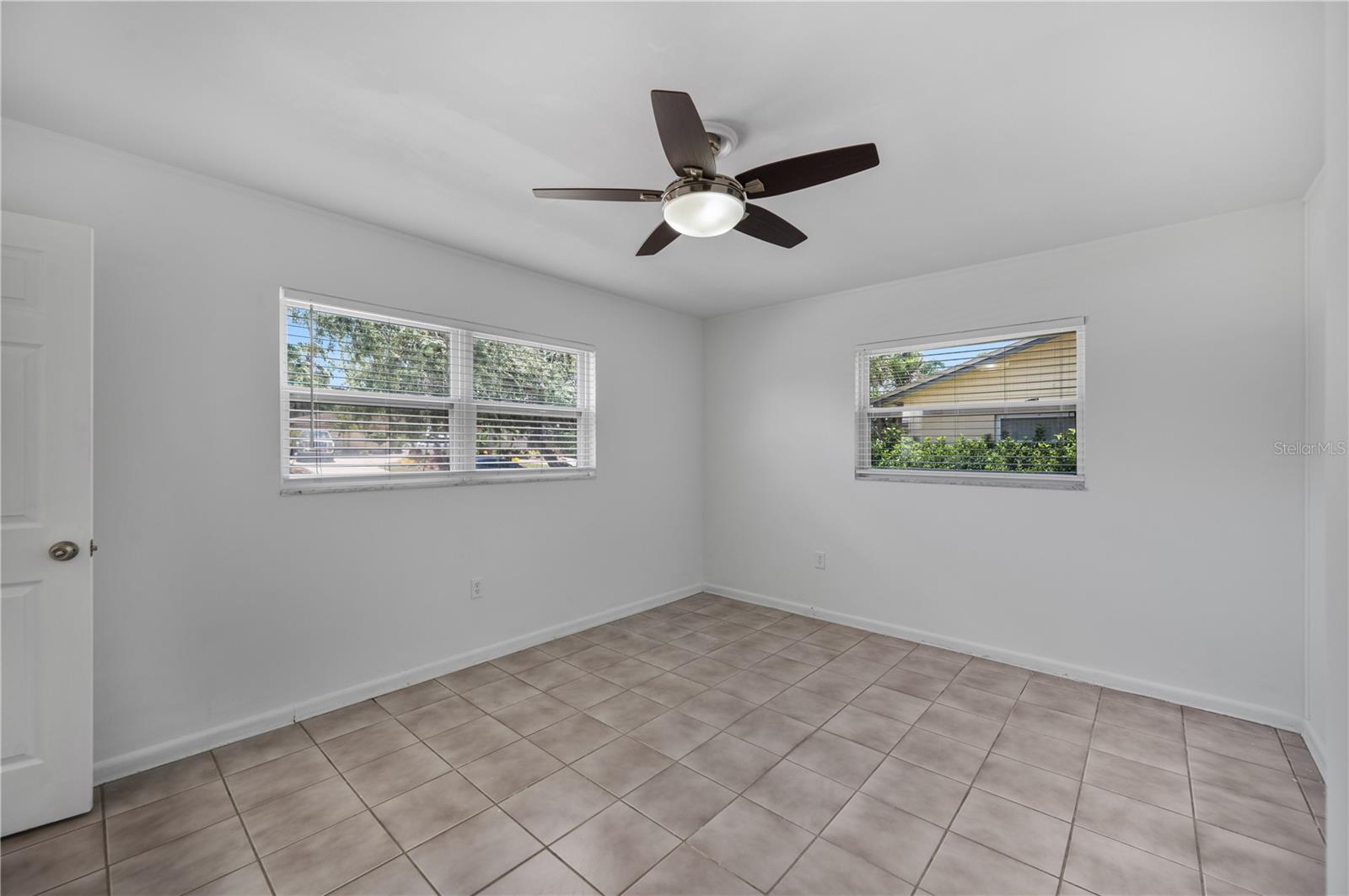 BRANDON LAKE PARK SUB - Residential