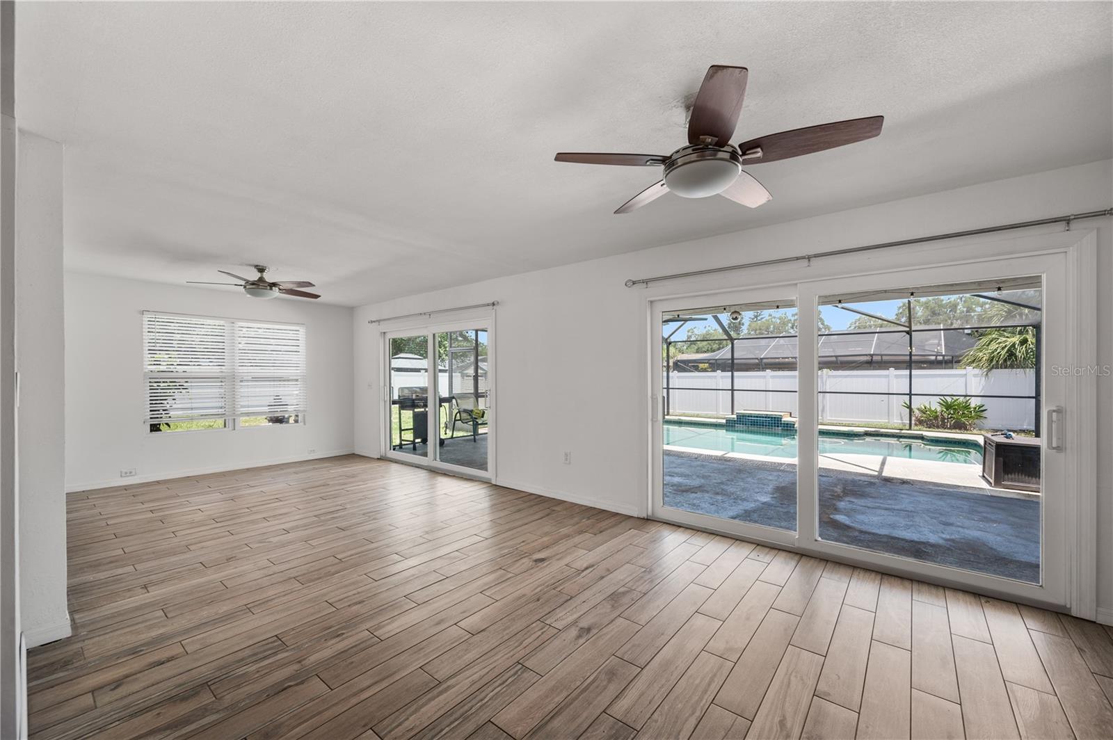 BRANDON LAKE PARK SUB - Residential
