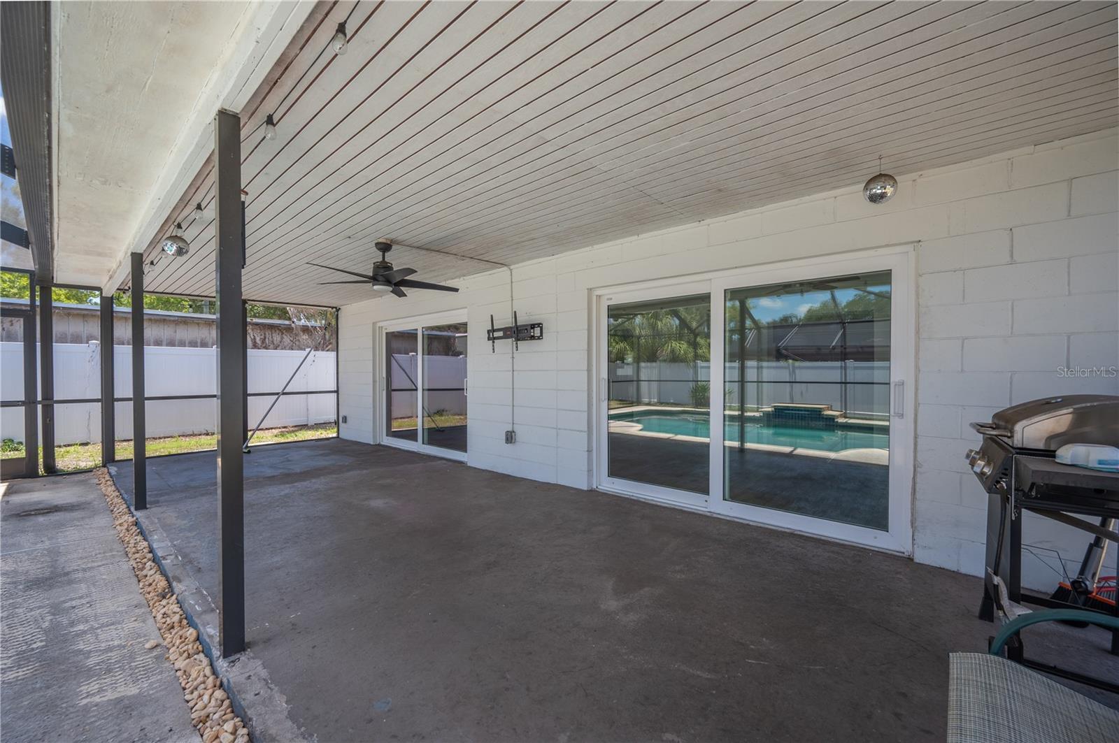BRANDON LAKE PARK SUB - Residential