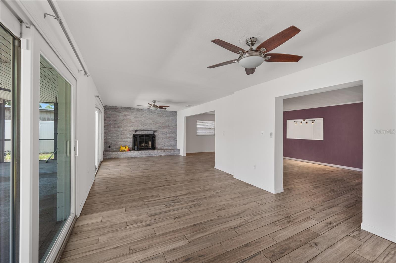 BRANDON LAKE PARK SUB - Residential