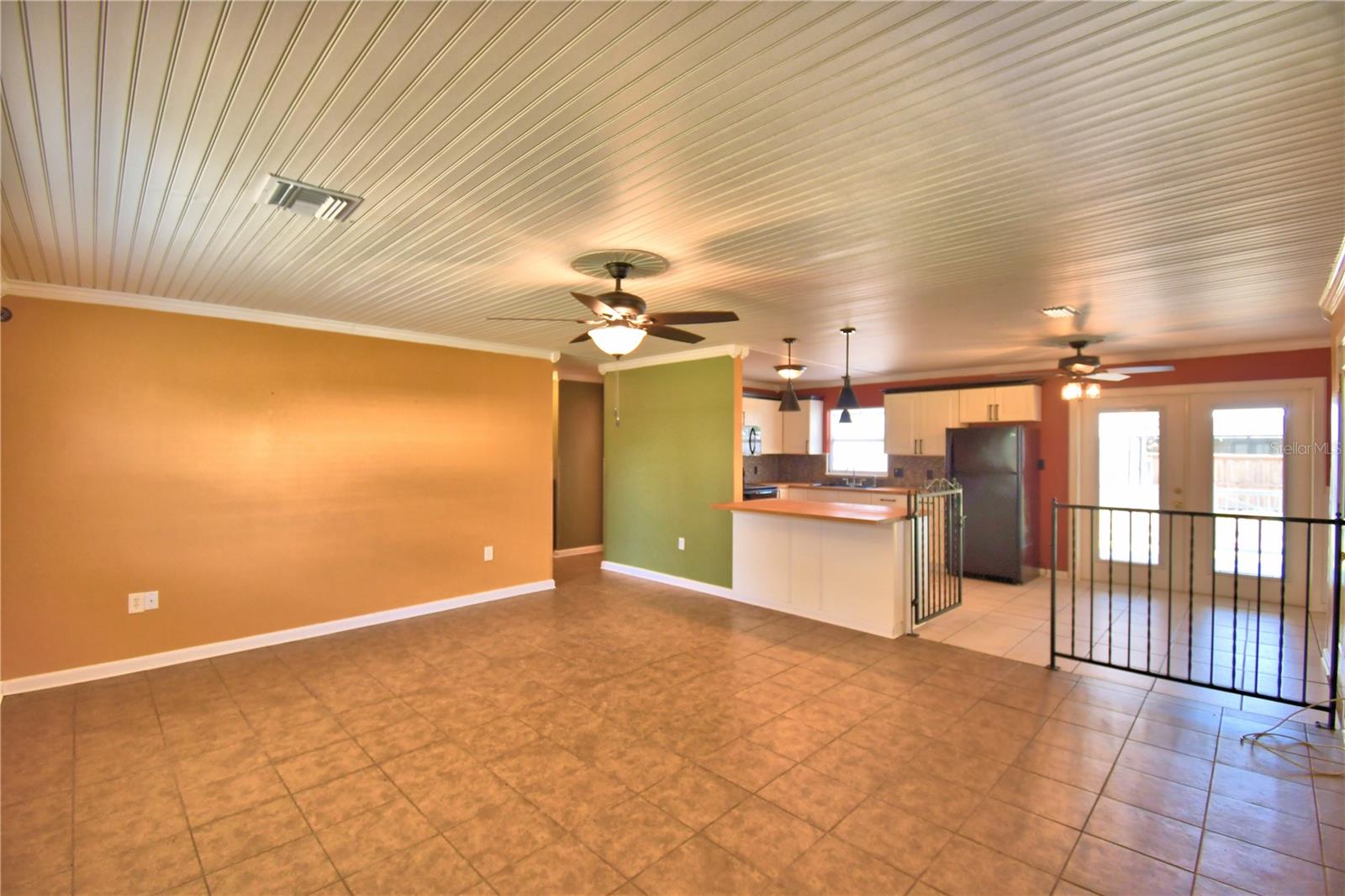 OAKLAND PARK OR A D GILLEYS - Residential