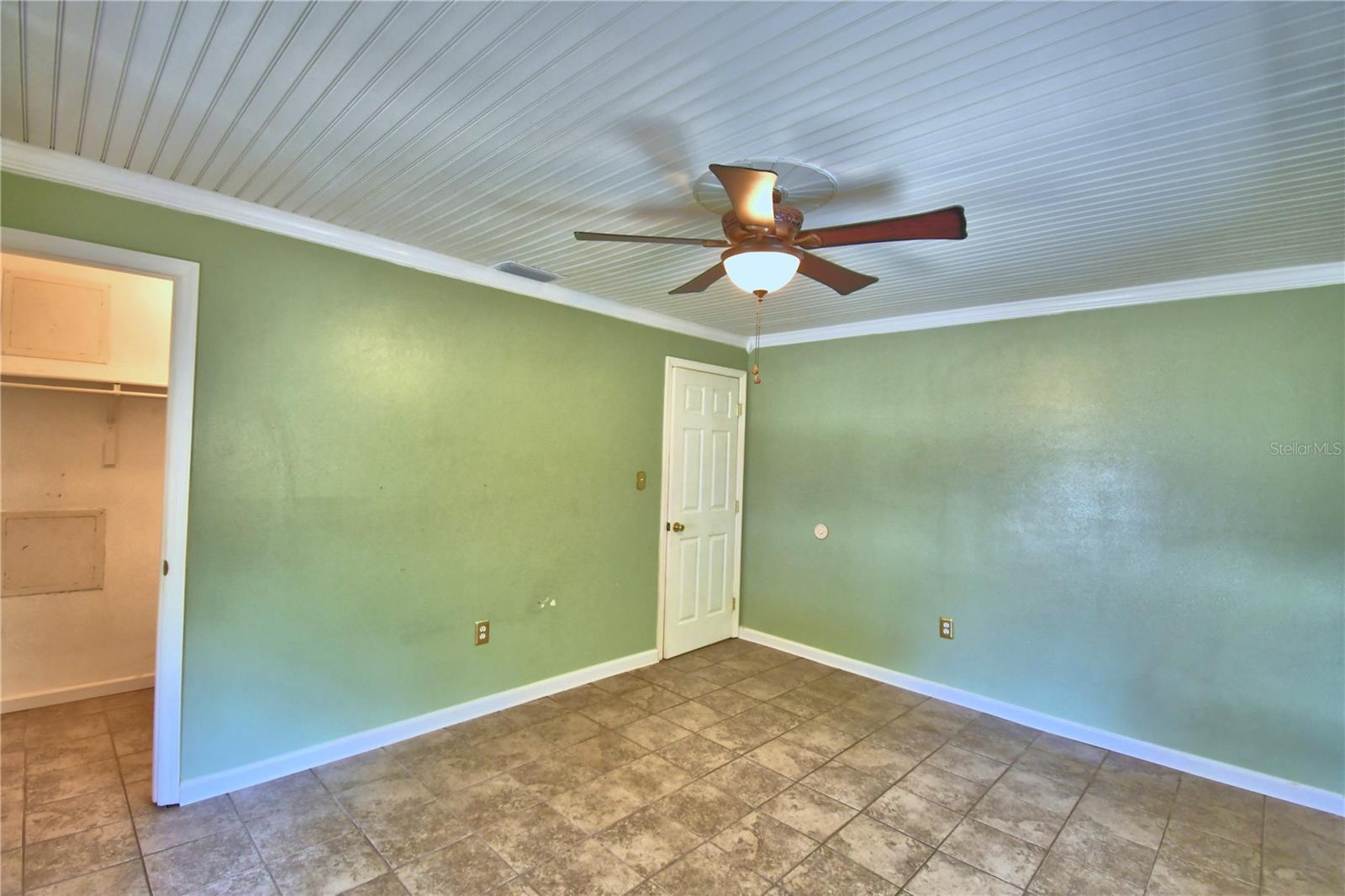 OAKLAND PARK OR A D GILLEYS - Residential