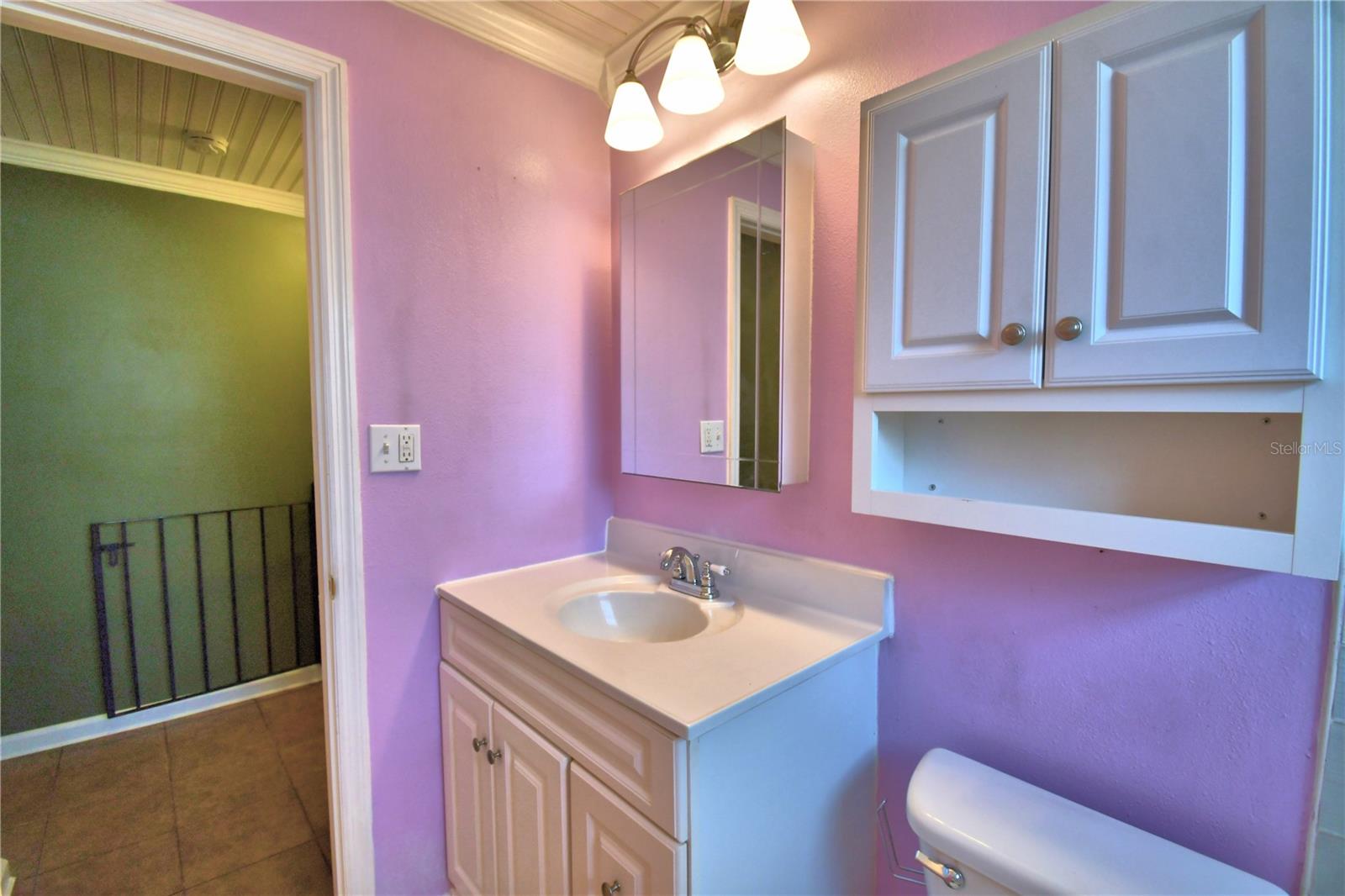 OAKLAND PARK OR A D GILLEYS - Residential