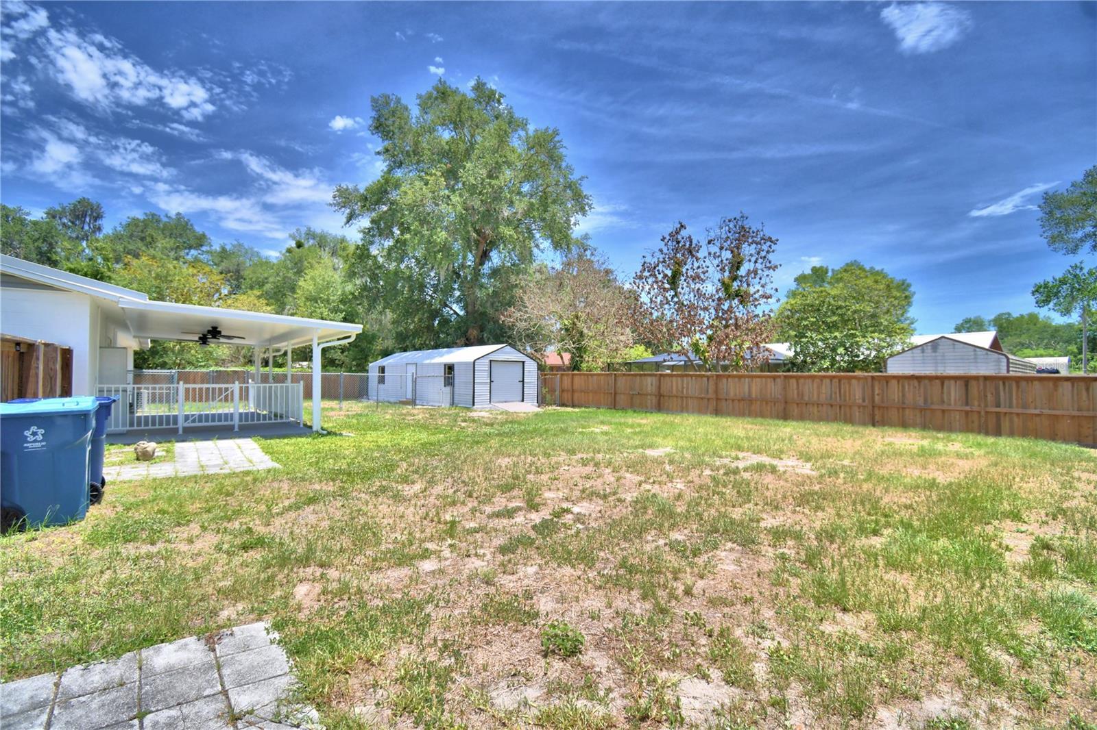 OAKLAND PARK OR A D GILLEYS - Residential