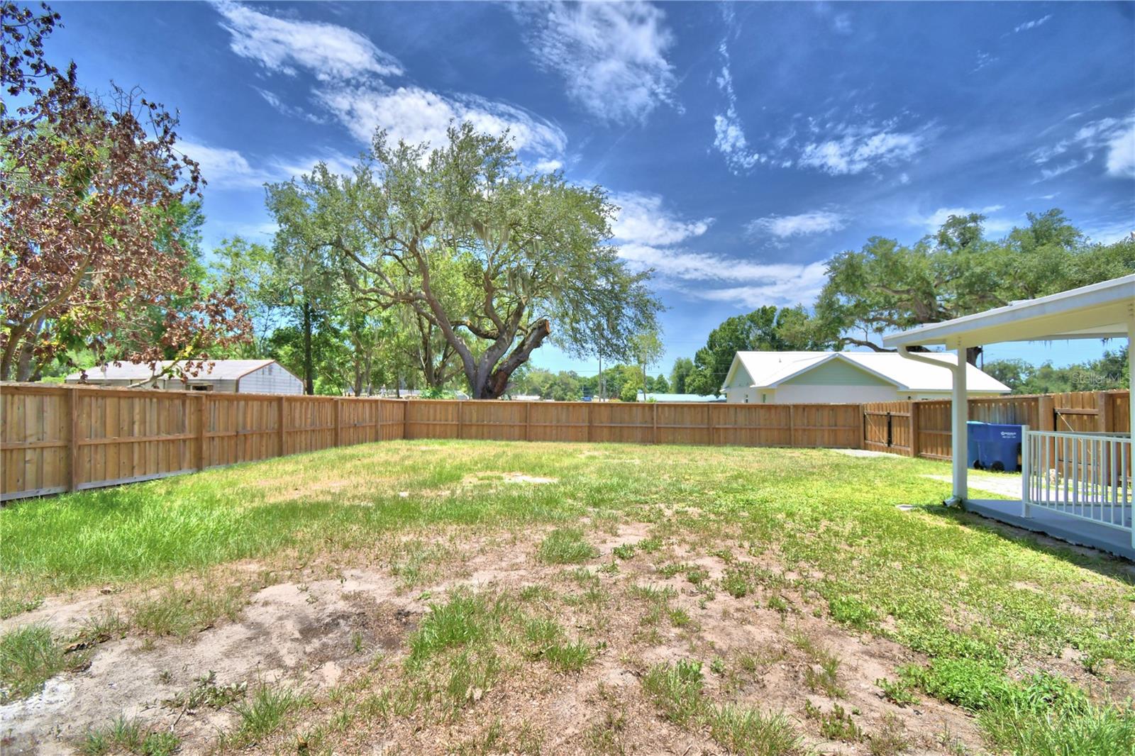 OAKLAND PARK OR A D GILLEYS - Residential