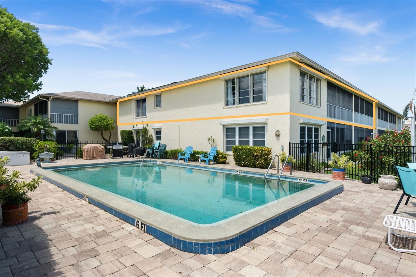 COR DEL CONDO - Residential