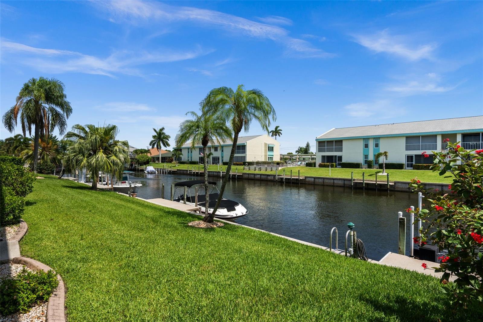 COR DEL CONDO - Residential