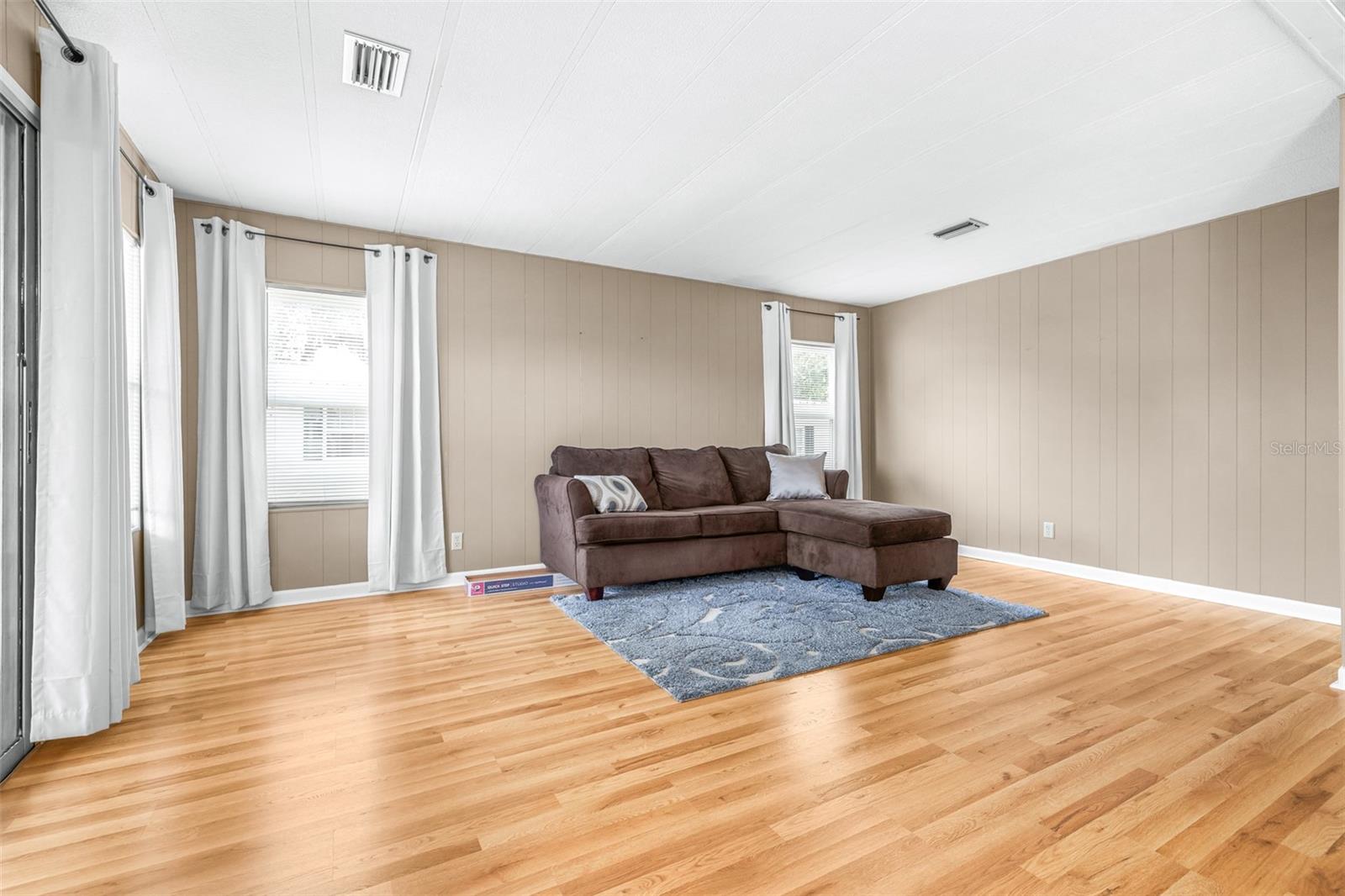 SUN-AIR COUNTRY CLUB - Residential