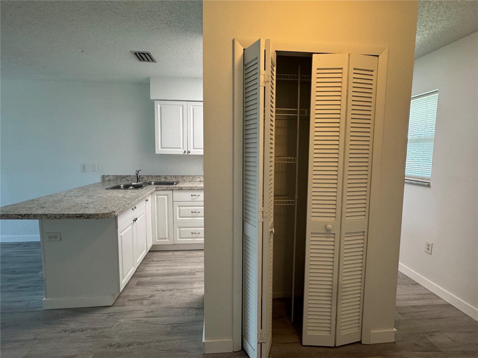 GULF WIND - Residential Lease