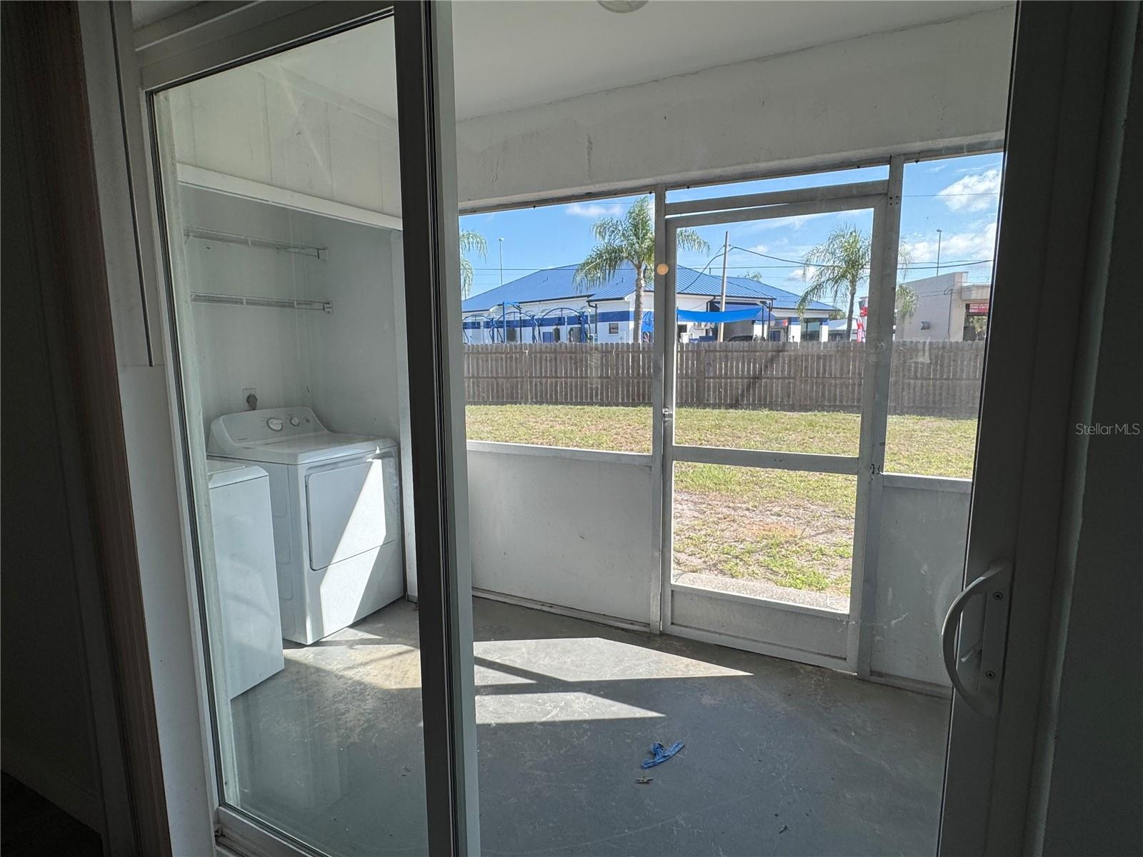 GULF WIND - Residential Lease