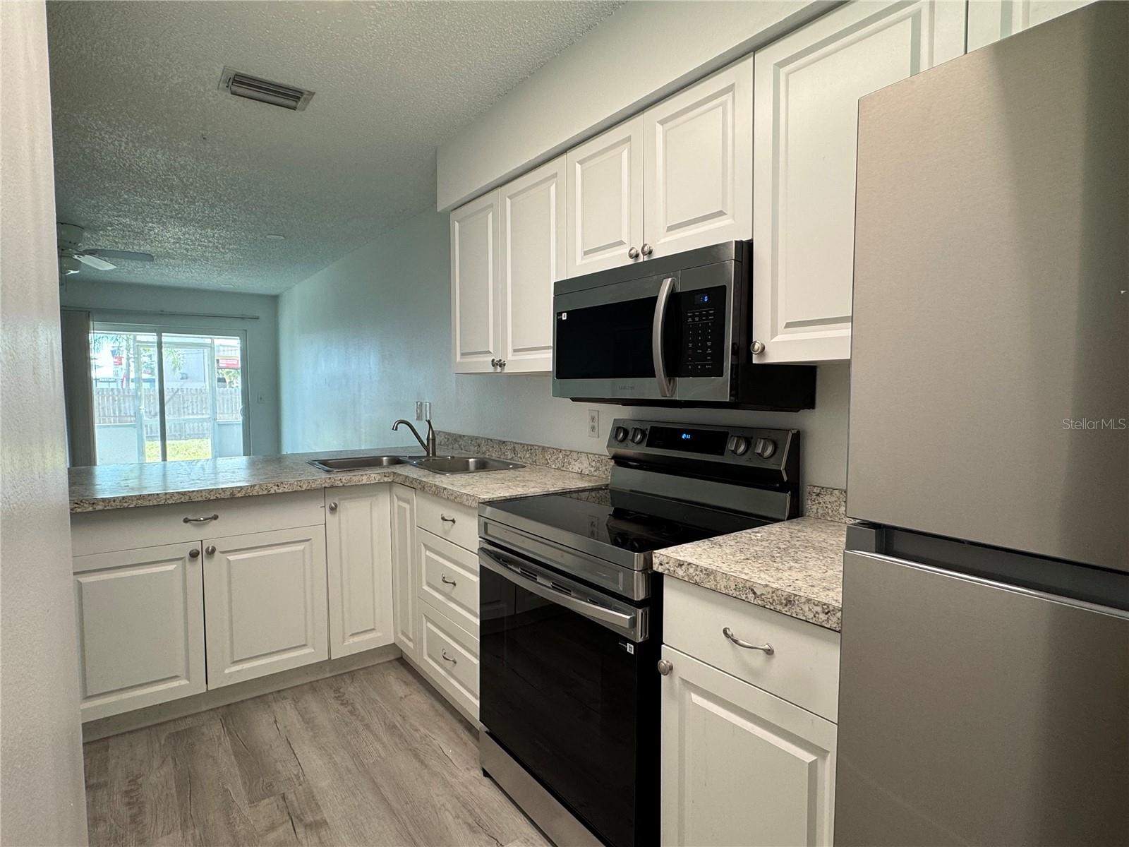 GULF WIND - Residential Lease