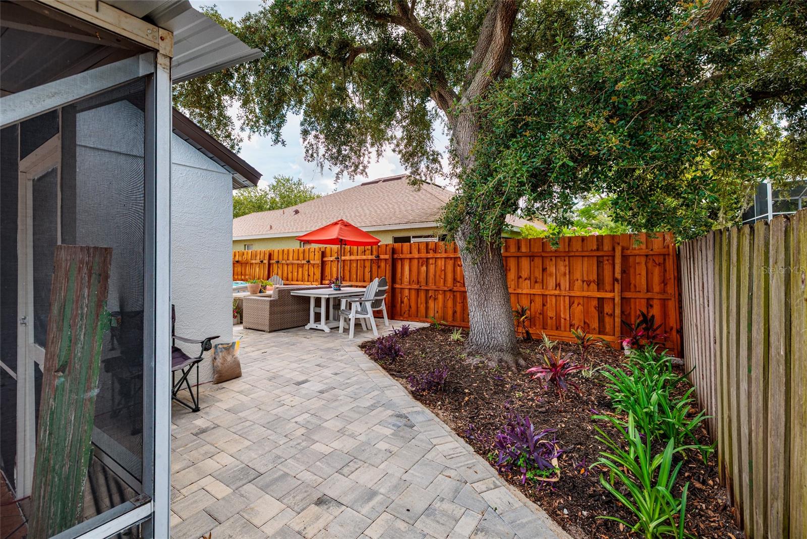 FOSTERS CREEK - Residential