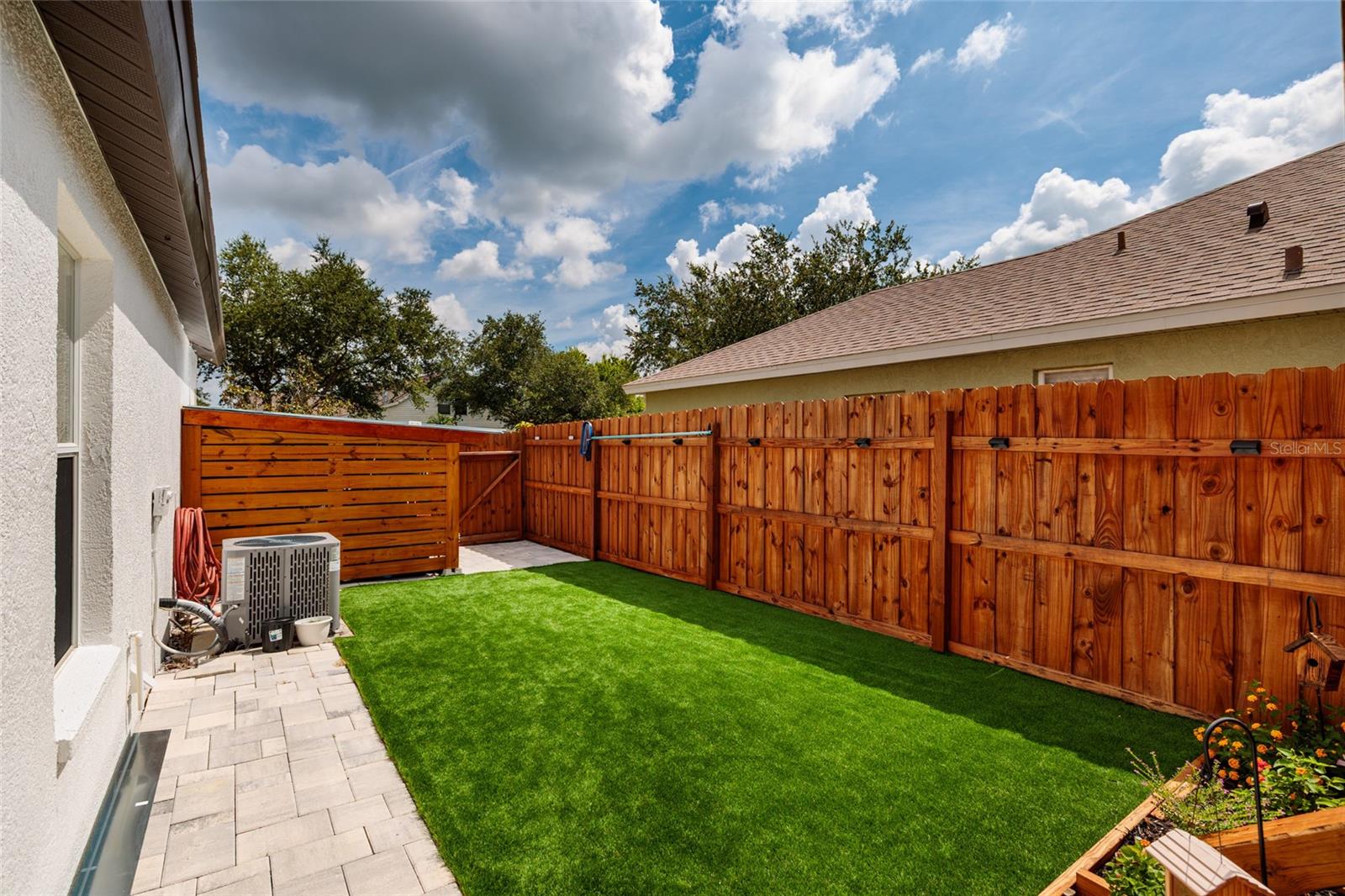 FOSTERS CREEK - Residential
