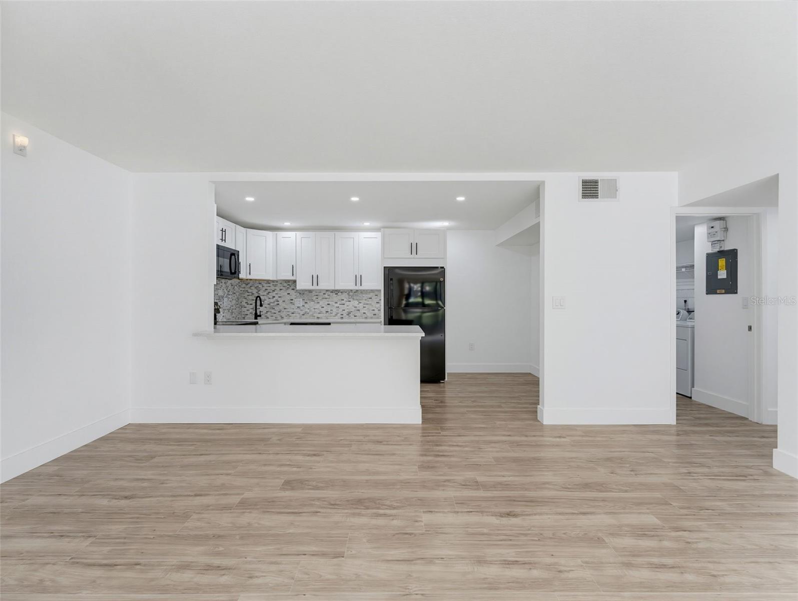 PINE RIDGE AT LAKE TARPON VILLAGE - Residential