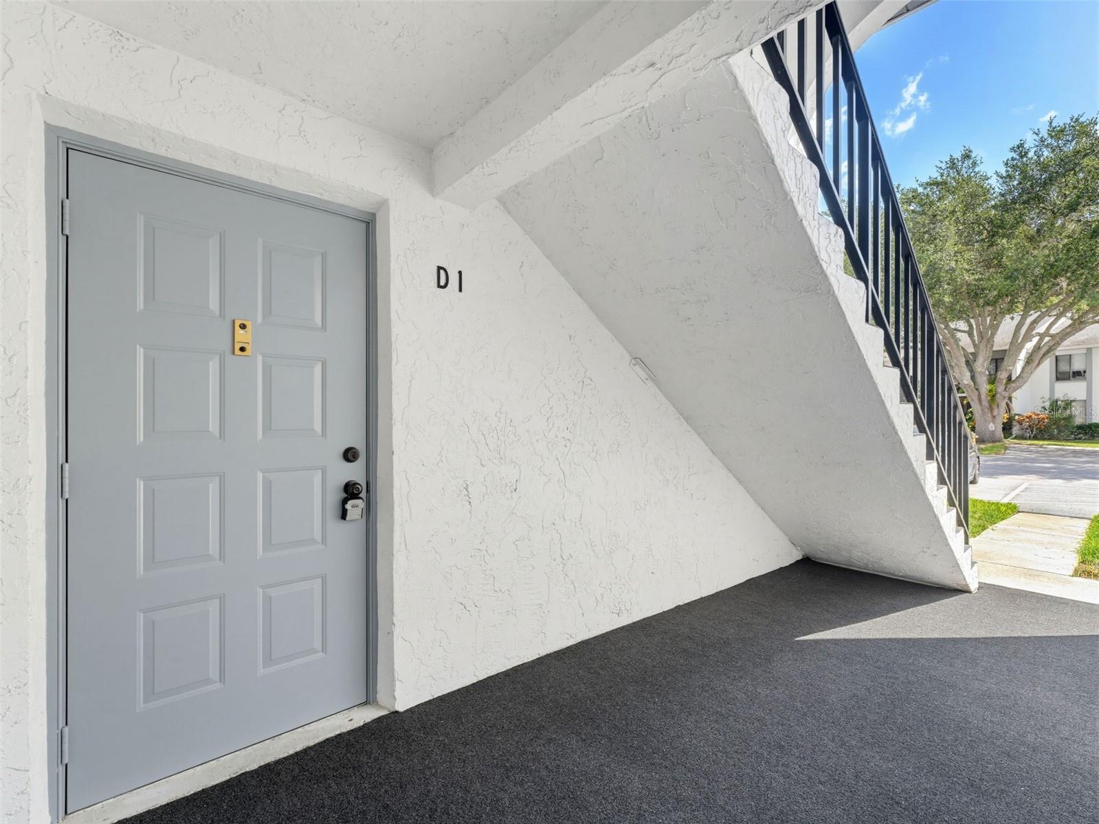 PINE RIDGE AT LAKE TARPON VILLAGE - Residential