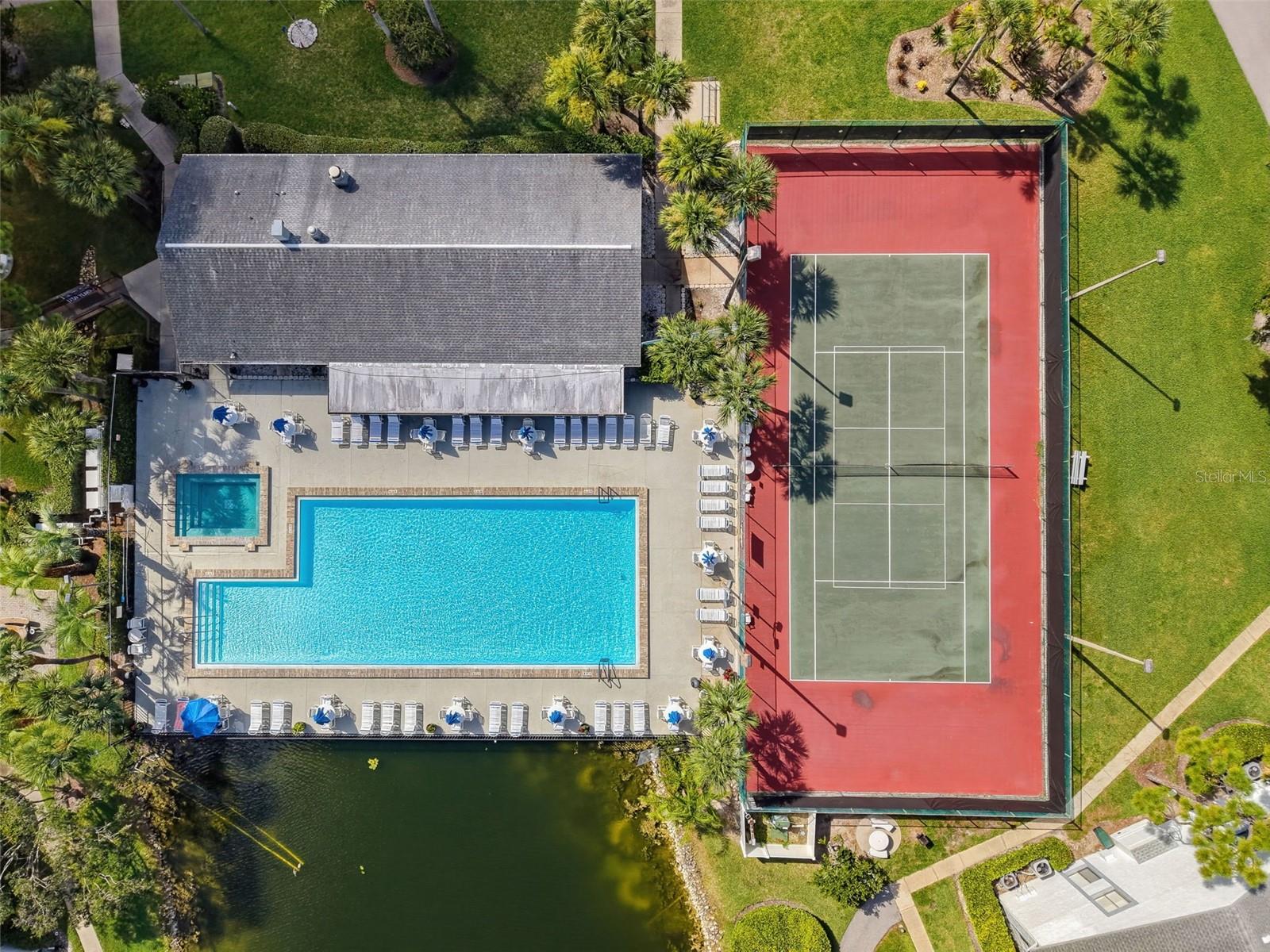 PINE RIDGE AT LAKE TARPON VILLAGE - Residential