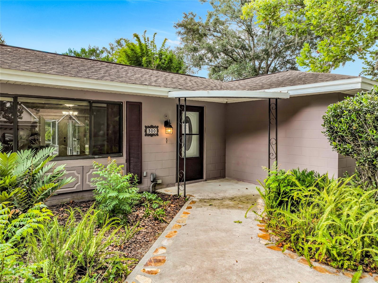 LAKE FRANKLIN PARK - Residential
