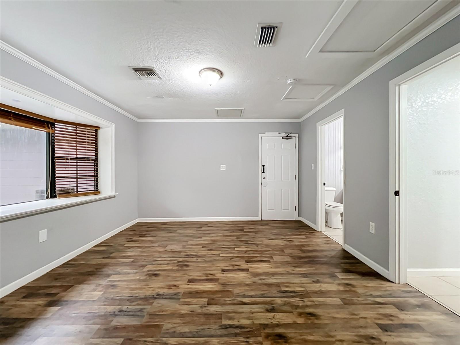 LAKE FRANKLIN PARK - Residential