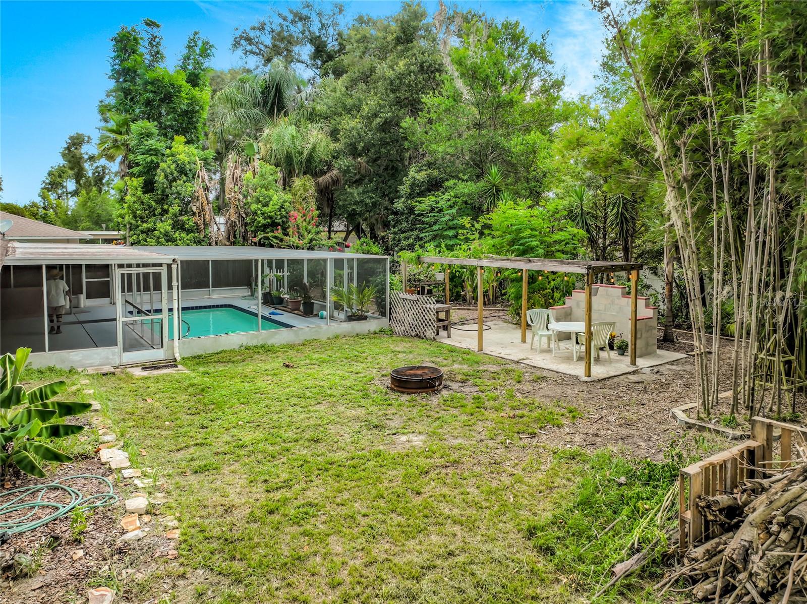 LAKE FRANKLIN PARK - Residential