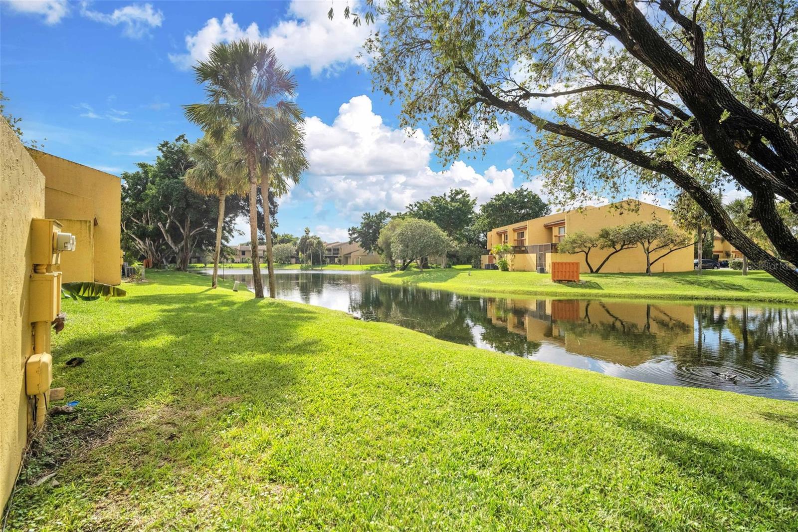 WESTVIEW CONDO FIVE - Residential