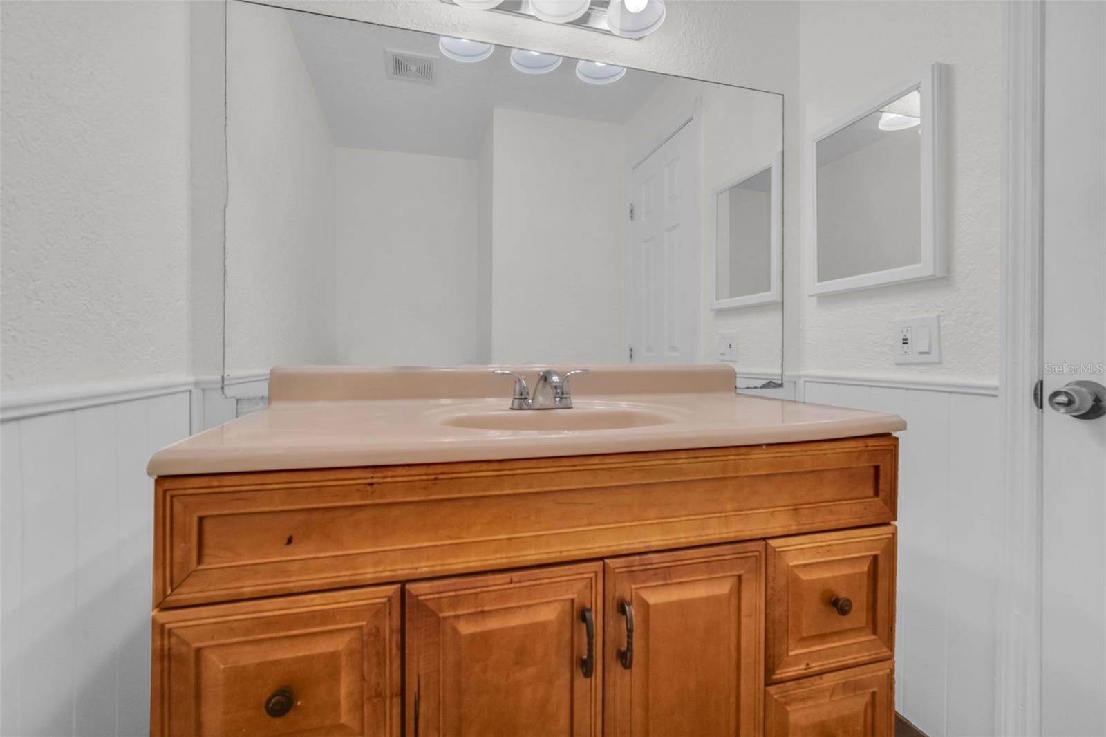 WESTVIEW CONDO FIVE - Residential