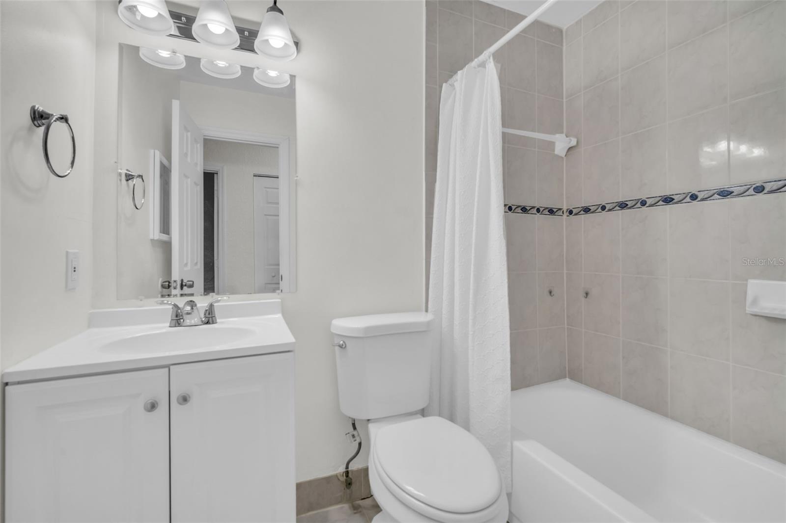 WESTVIEW CONDO FIVE - Residential